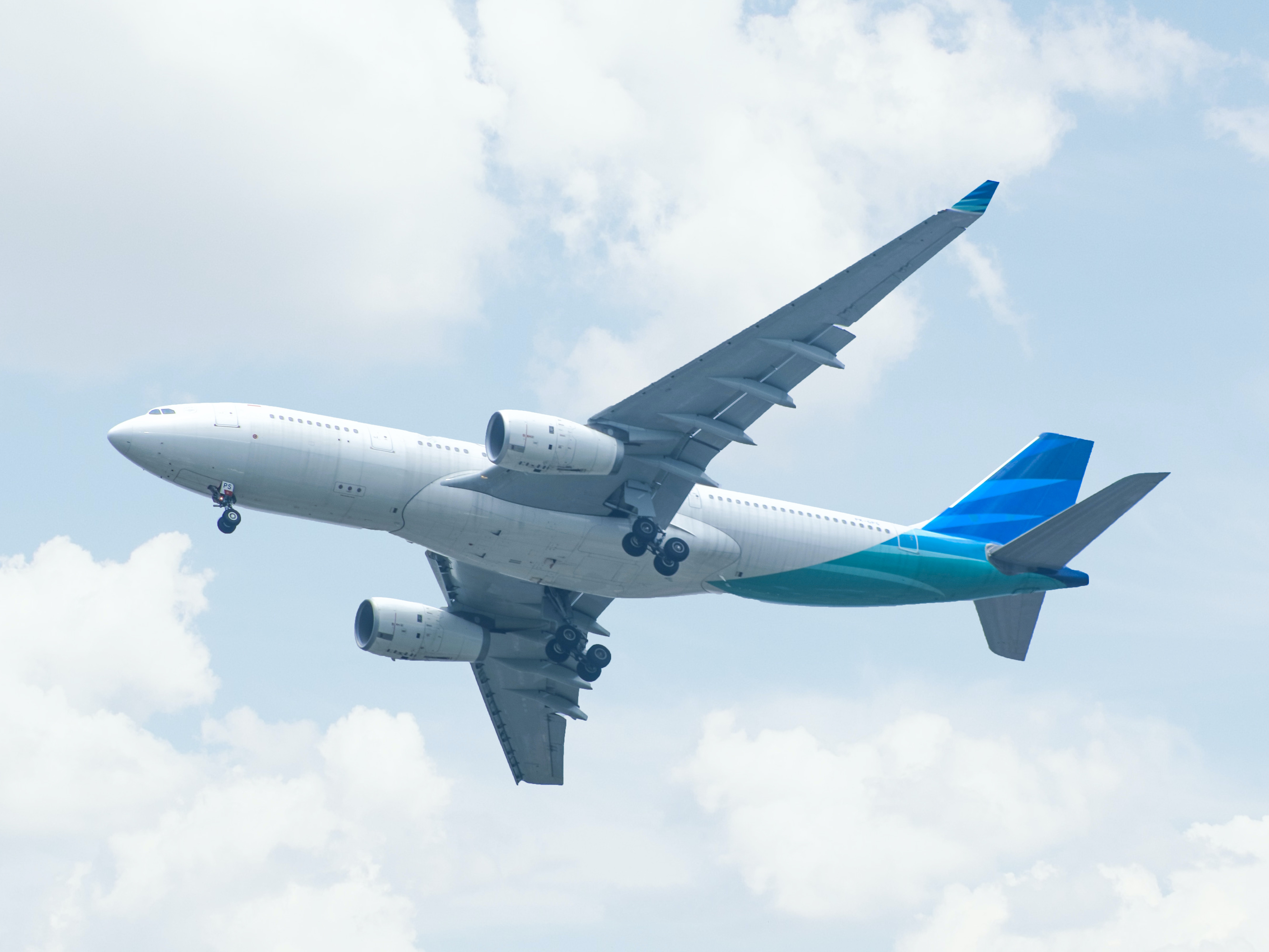 Wonderinterest | Summer season is coming. Airlines are getting ready