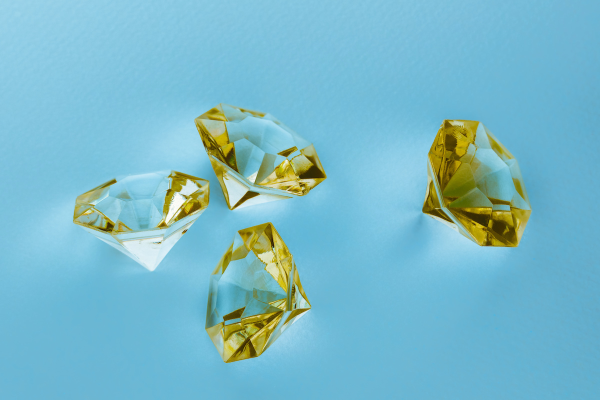 Wonderinterest | The changing diamond market: Genuine diamonds may not be completely eternal