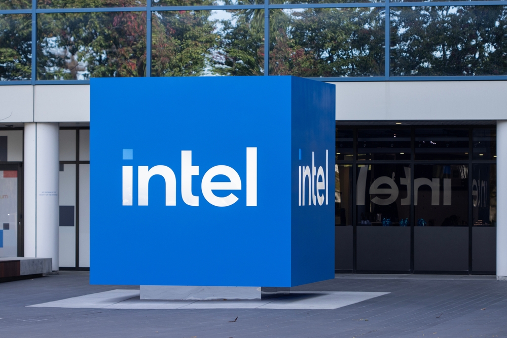 Wonderinterest | Why Wall Street Is Falling in Love with Intel Again?