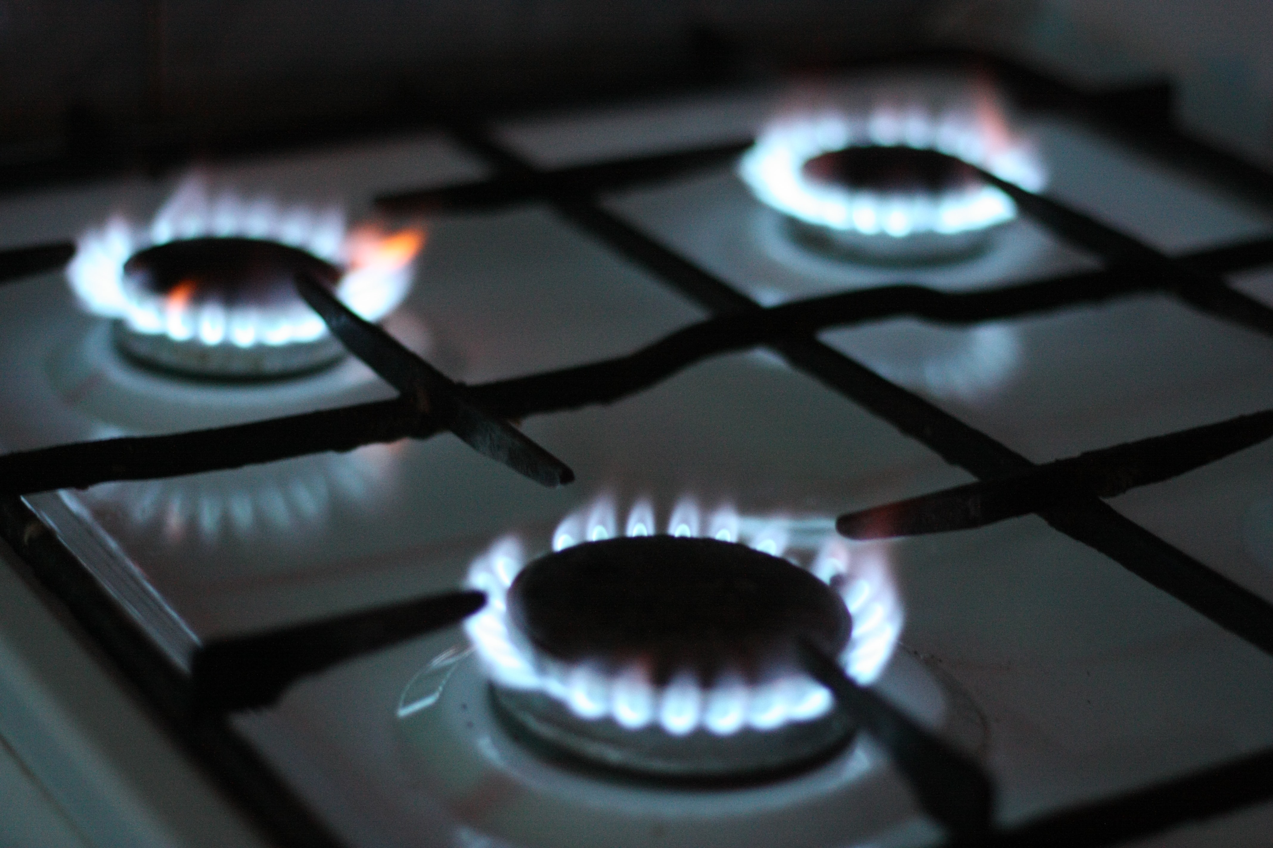 Wonderinterest | After a series of reports on gas price hikes, are better times finally coming?